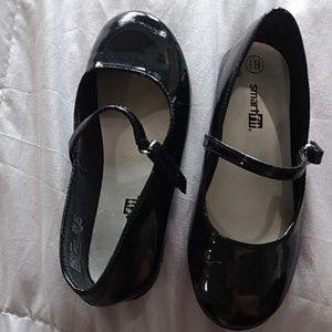 Size 11.5 girls black dress shoes